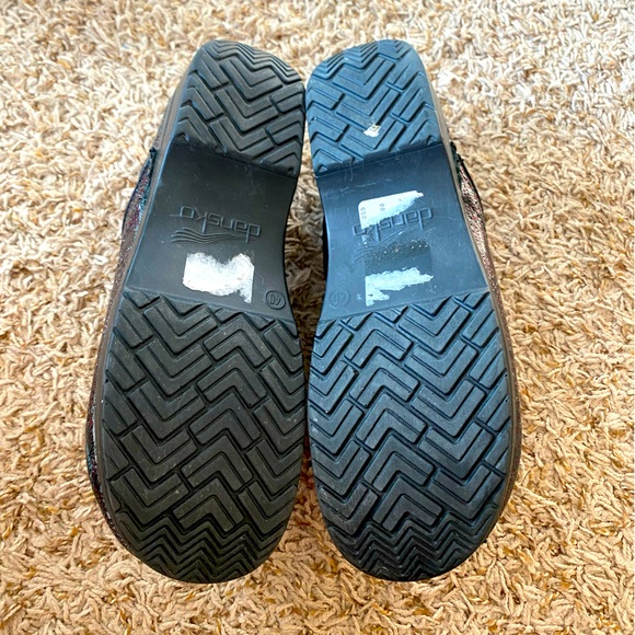 Red Patterned Dansko Clogs - Picture 2 of 4